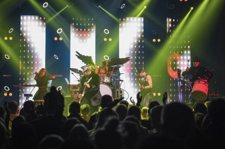 Don Ulvik multimeedia show suur pidu